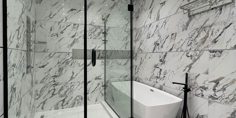 Custom Glass Shower Cubicles